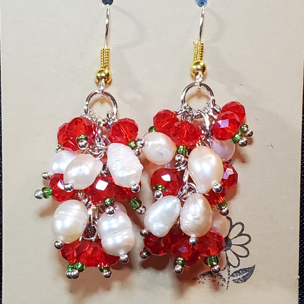 Stunning fresh waterPearl's, tiny green beading and red glass bead earrings